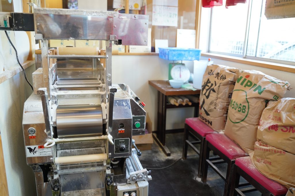 大阪 西中島南方 ラーメン つけ麺 じん ihara店