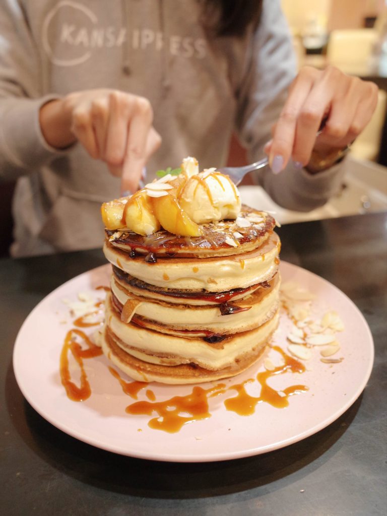 梅田 ホワイティうめだ パンケーキ belle-ville ベルヴィル