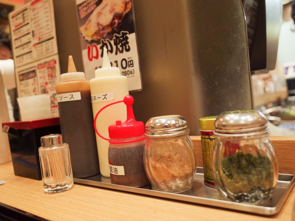 梅田 梅地下 たこ焼き たこ八 大阪