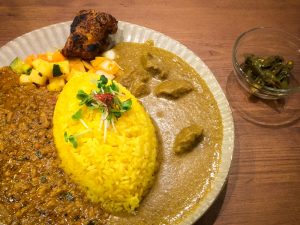 オリックス劇場から徒歩3分のカレー屋さん。大阪本町にあるスパイス食堂ニッキがおいしいよ!!