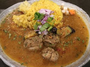 大阪 堺筋本町 スパイス+和風出汁!! 創作カレー ツキノワさんに行ってきました!!