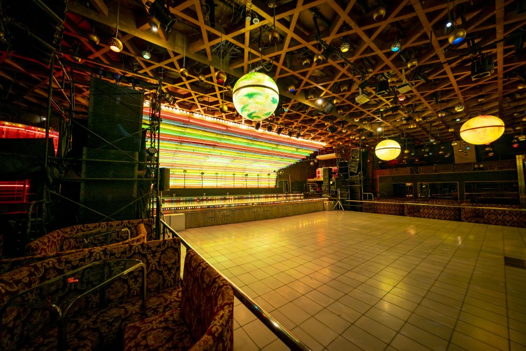 ホリエモングルメ祭 大阪 味園ユニバース