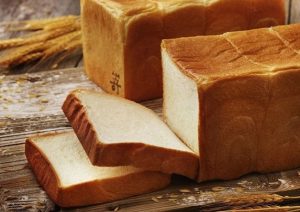 高級食パン専門店「嵜本 大阪堂島店」が梅田エリアにオープン!