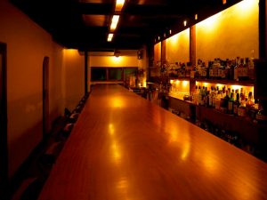 都会の真ん中の隠れ家BAR 「inspire」