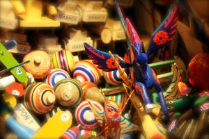 【お家で楽しめる】親子で工作!手作りおもちゃを作ろう!