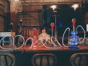 アメ村の隠れ家的お洒落シーシャバー STEM